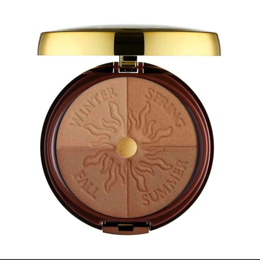 Seasonal Glow Bronzing Powder